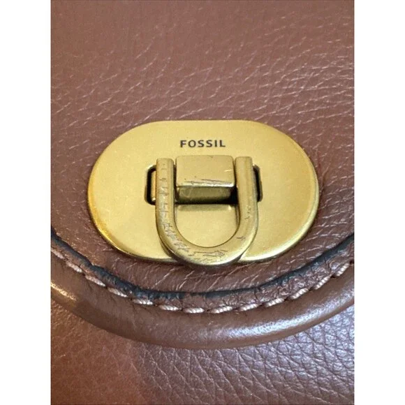 Fossil Heritage Mini Flap Crossbody Bag Brown Leather  EUC - Picture 6 of 16
